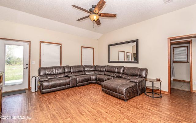 7667 ODIS YARBOROUGH Road, Glen St. Mary, FL 32040