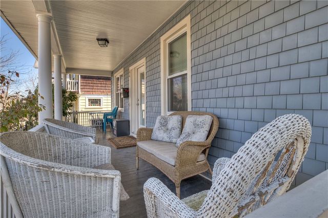 66 Roanoke Street, Providence, RI 02908