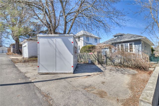 66 Roanoke Street, Providence, RI 02908