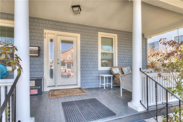 66 Roanoke Street, Providence, RI 02908