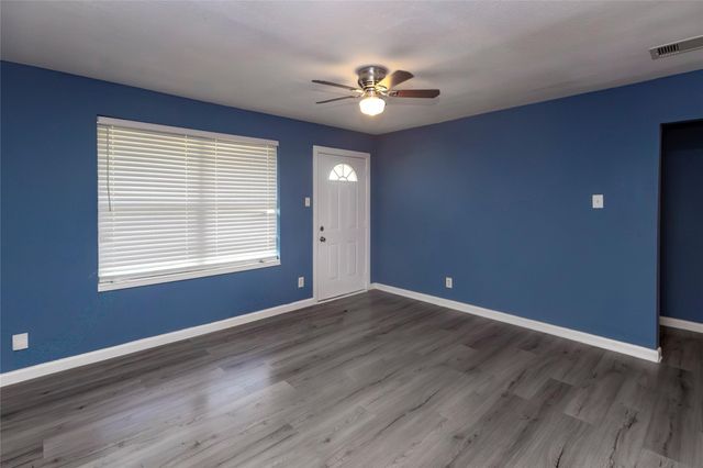 716 Hargest Street B, Prairie View, TX 77446