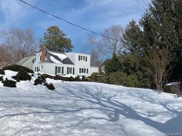 36 Burr Avenue, Northport, NY 11768