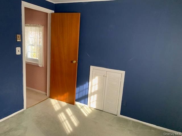 36 Burr Avenue, Northport, NY 11768