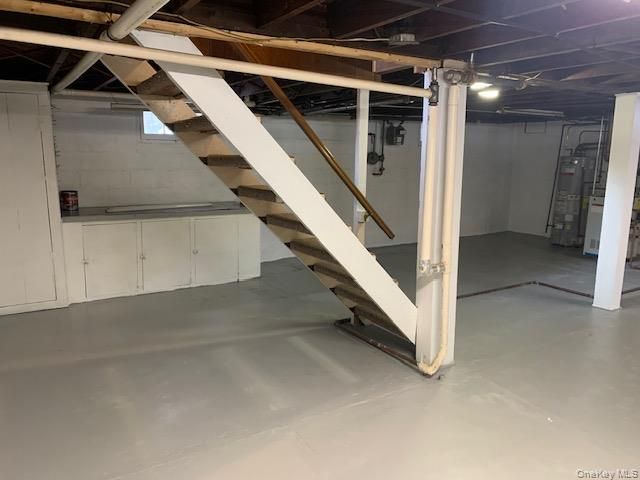 36 Burr Avenue, Northport, NY 11768