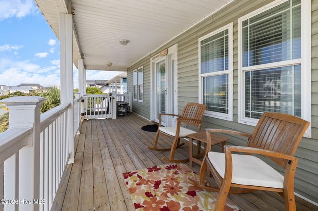 4012b E Dolphin Drive, Oak Island, NC 28465