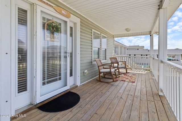 4012b E Dolphin Drive, Oak Island, NC 28465