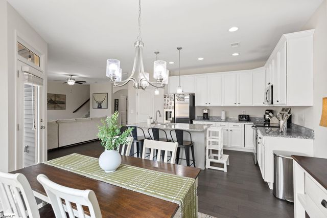 286 Foxbank Circle, Greer, SC 29651