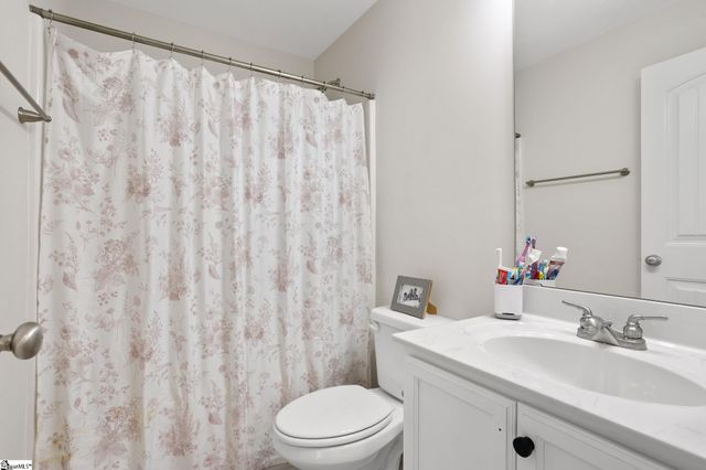 286 Foxbank Circle, Greer, SC 29651