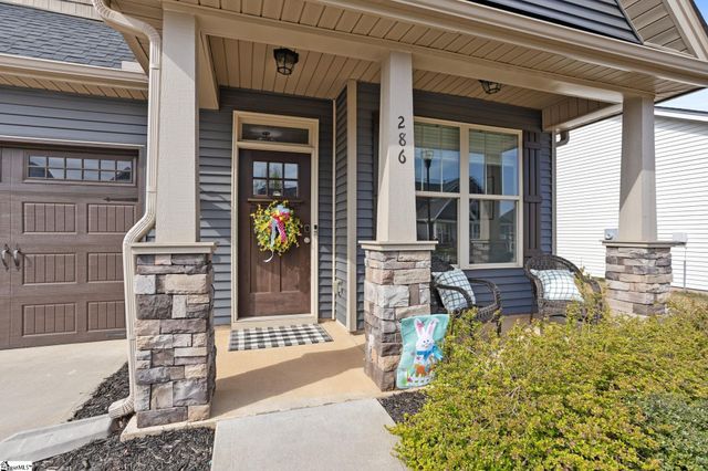 286 Foxbank Circle, Greer, SC 29651