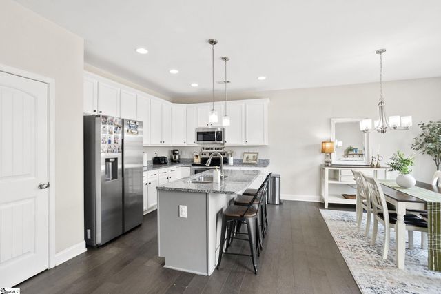 286 Foxbank Circle, Greer, SC 29651