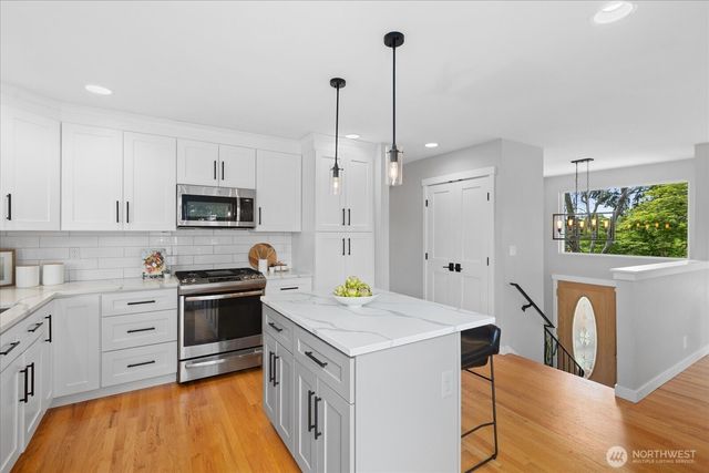 22003 117th Avenue SE, Kent, WA 98031