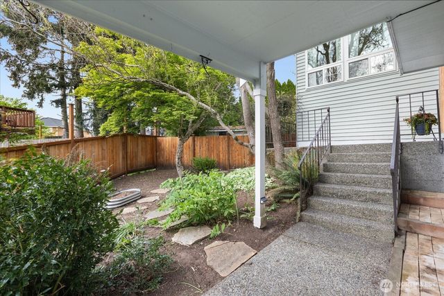 22003 117th Avenue SE, Kent, WA 98031