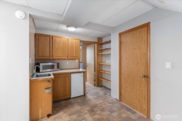 22003 117th Avenue SE, Kent, WA 98031