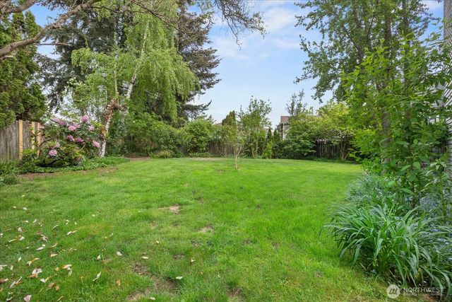 22003 117th Avenue SE, Kent, WA 98031