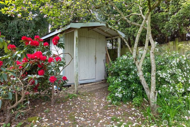 22003 117th Avenue SE, Kent, WA 98031