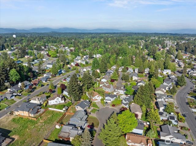 22003 117th Avenue SE, Kent, WA 98031