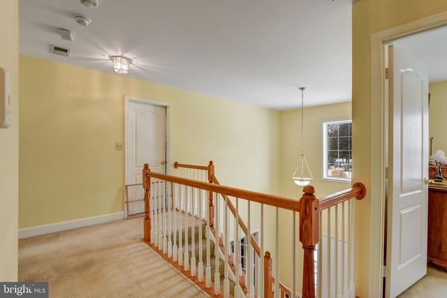 14237 CLUBHOUSE RD, Gainesville, VA 20155