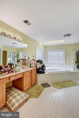 14237 CLUBHOUSE RD, Gainesville, VA 20155