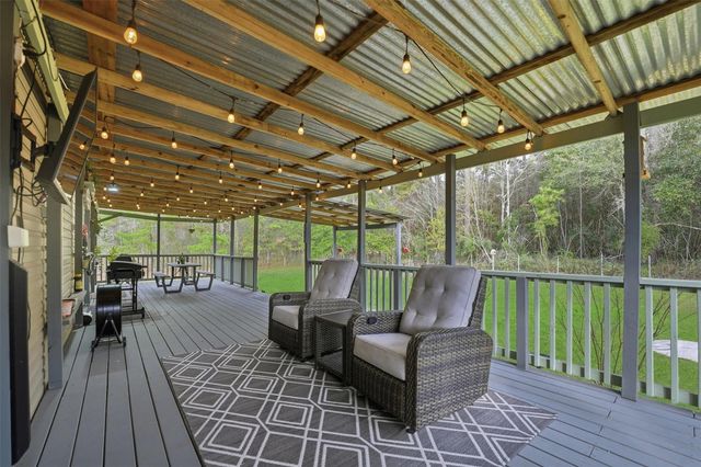 395 County Road 3891 S, Cleveland, TX 77328