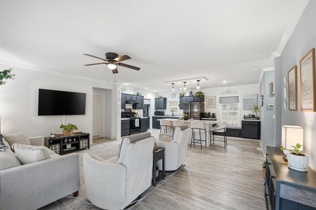 395 County Road 3891 S, Cleveland, TX 77328