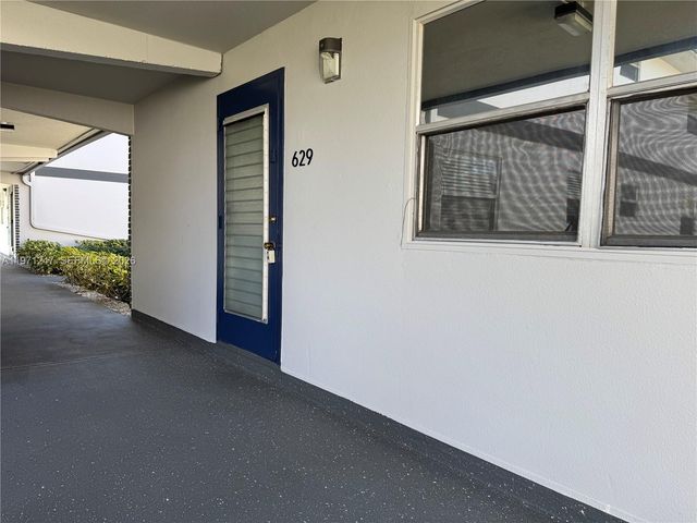 629 Saxony Ln N 629, Delray Beach, FL 33446