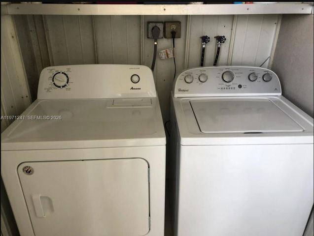 629 Saxony Ln N 629, Delray Beach, FL 33446