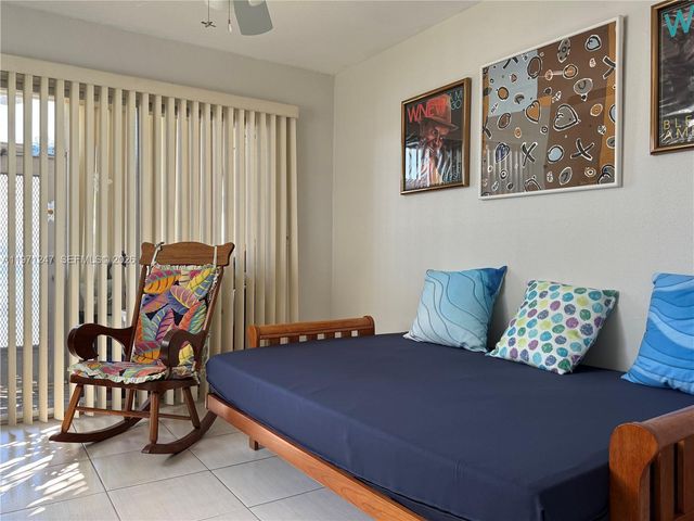 629 Saxony Ln N 629, Delray Beach, FL 33446