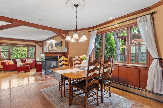87 Gorham Street, Chelmsford, MA 01824