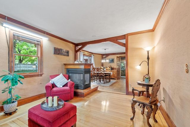 87 Gorham Street, Chelmsford, MA 01824