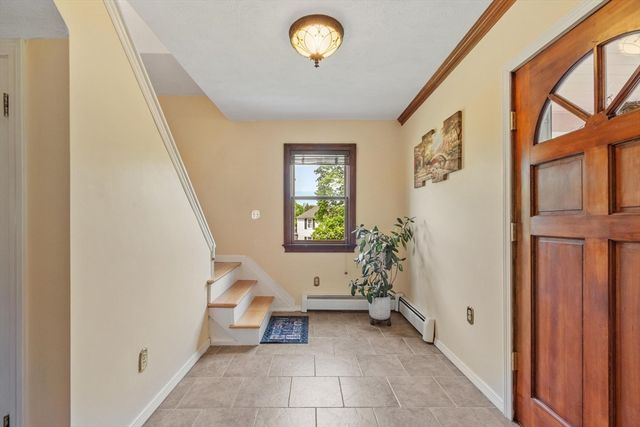 87 Gorham Street, Chelmsford, MA 01824