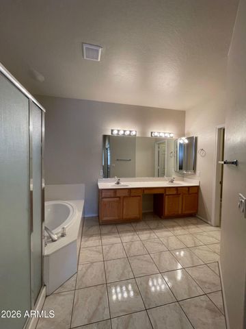 7140 E MEDINA Avenue, Mesa, AZ 85209