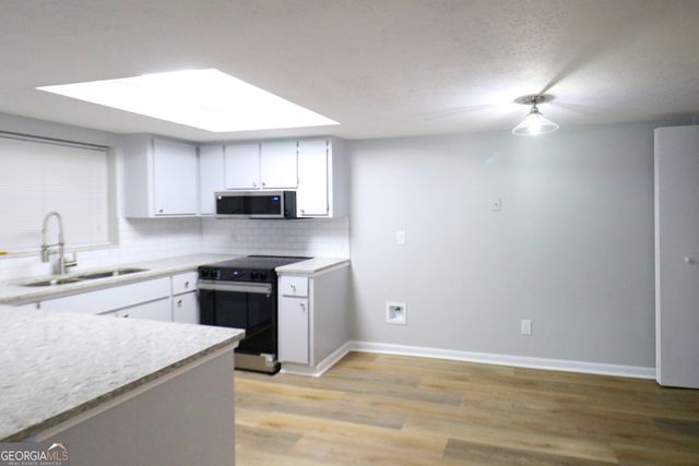 110 Westcliff Circle APT C, Warner Robins, GA 31093