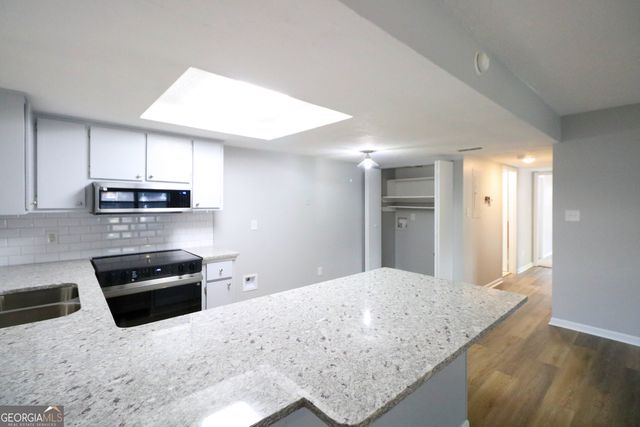 110 Westcliff Circle APT C, Warner Robins, GA 31093