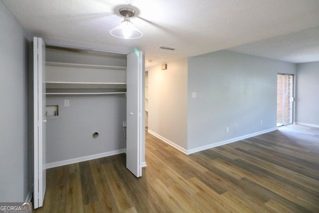 110 Westcliff Circle APT C, Warner Robins, GA 31093