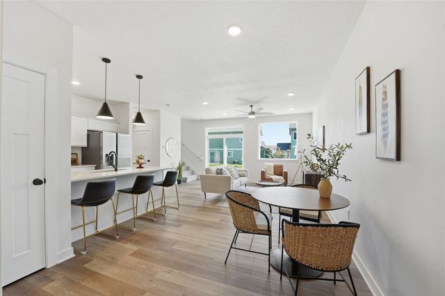 253 NW Waverly Drive, Waukee, IA 50263