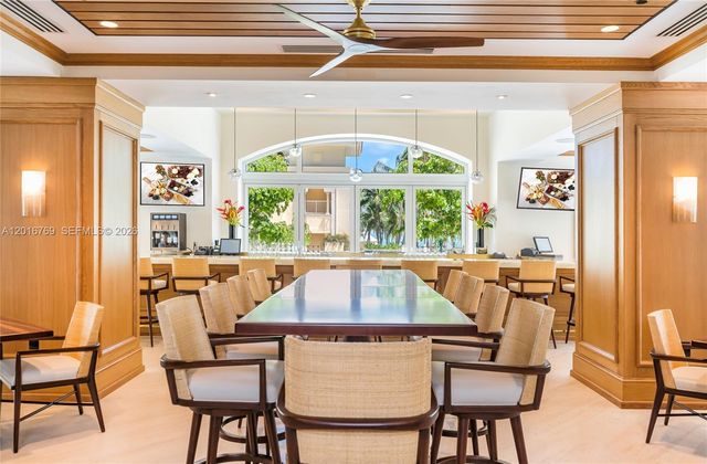 737 Crandon Blvd 402, Key Biscayne, FL 33149