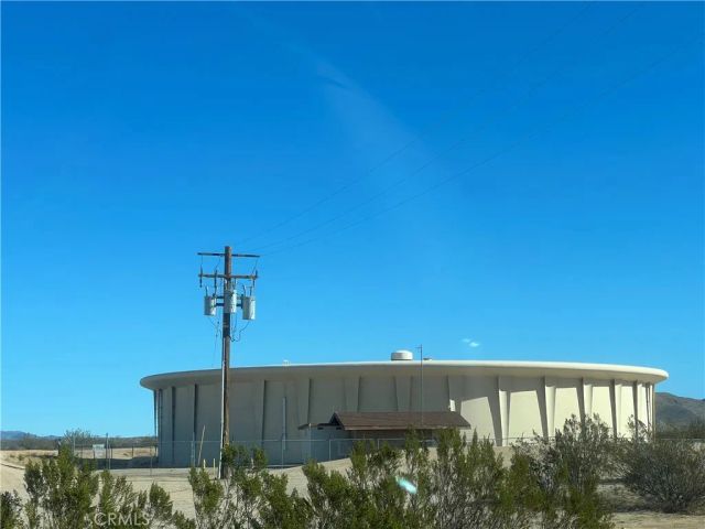 1 Amapola, California City, CA 93505