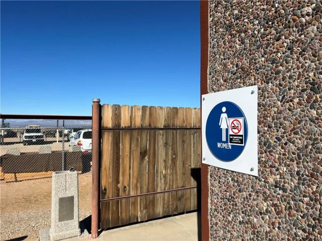 1 Amapola, California City, CA 93505