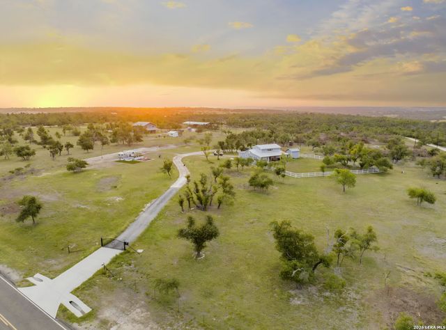 8451 Ranch Road 965, Fredericksburg, TX 78624