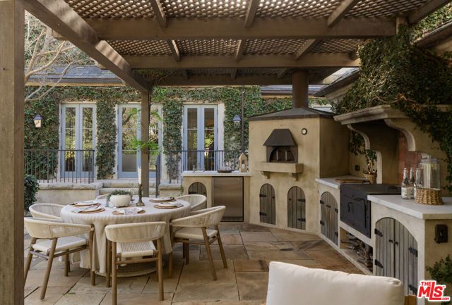 771 Garden Lane, Santa Barbara, CA 93108