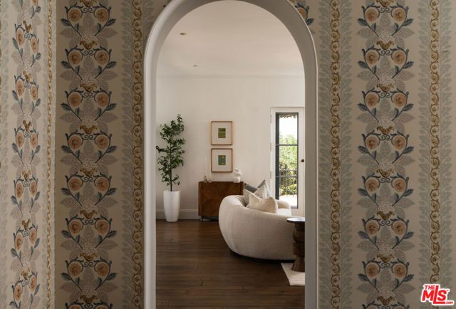 771 Garden Lane, Santa Barbara, CA 93108