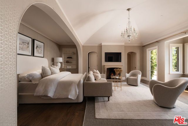 771 Garden Lane, Santa Barbara, CA 93108