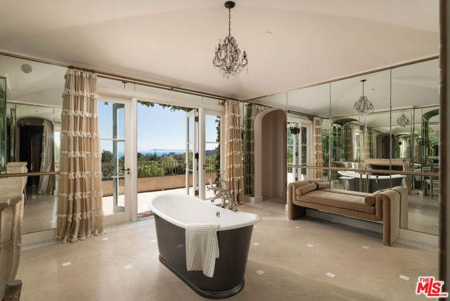 771 Garden Lane, Santa Barbara, CA 93108
