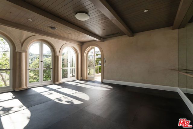 771 Garden Lane, Santa Barbara, CA 93108
