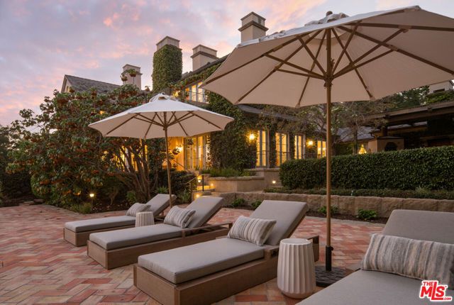 771 Garden Lane, Santa Barbara, CA 93108