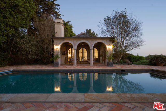 771 Garden Lane, Santa Barbara, CA 93108