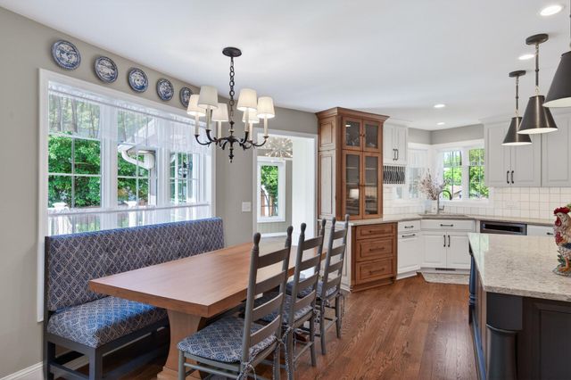 12400 Huntingdon Lane, Minnetonka, MN 55305