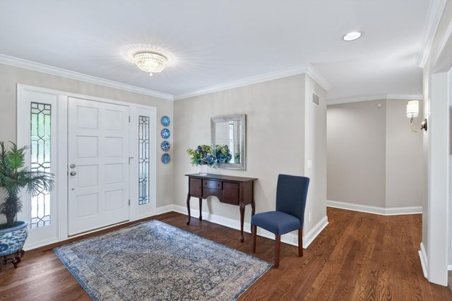 12400 Huntingdon Lane, Minnetonka, MN 55305