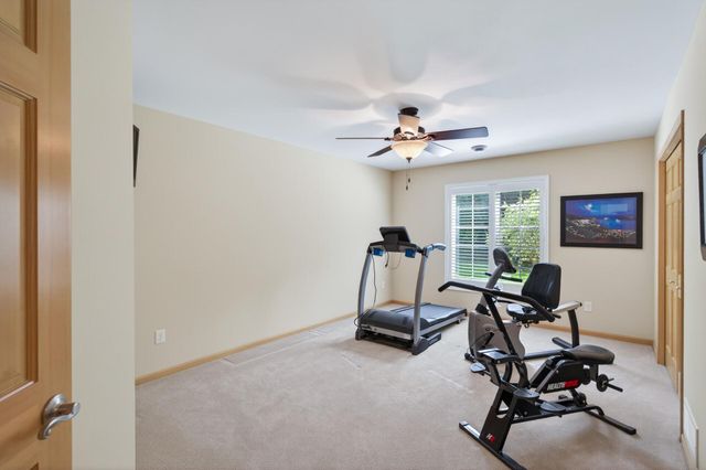 12400 Huntingdon Lane, Minnetonka, MN 55305