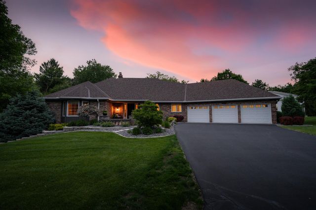 12400 Huntingdon Lane, Minnetonka, MN 55305